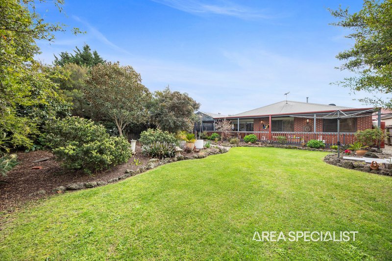 Photo - 8 Settlers Court, Pakenham VIC 3810 - Image 27