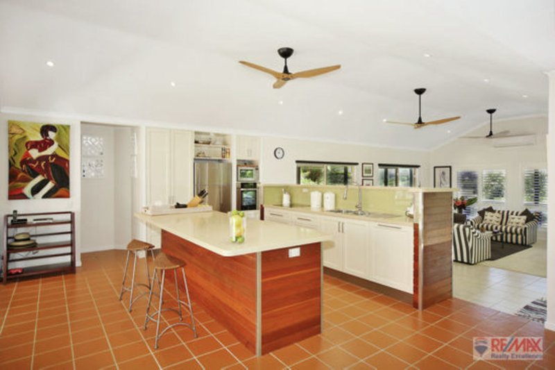 Photo - 8 Seymour Close, Rosemount QLD 4560 - Image 11