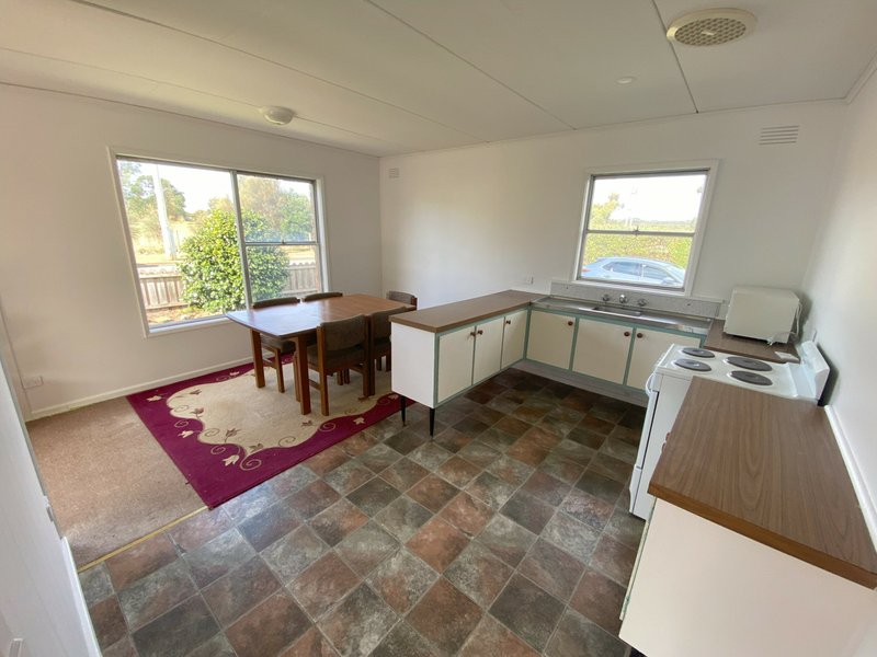 Photo - 8 Shaw Street, Swansea TAS 7190 - Image 3