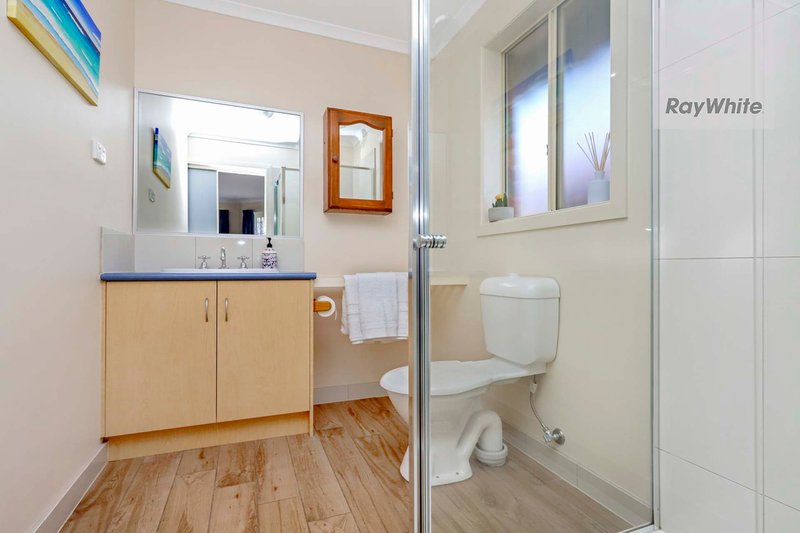 Photo - 8 Sheldon Court, Gladstone Park VIC 3043 - Image 13