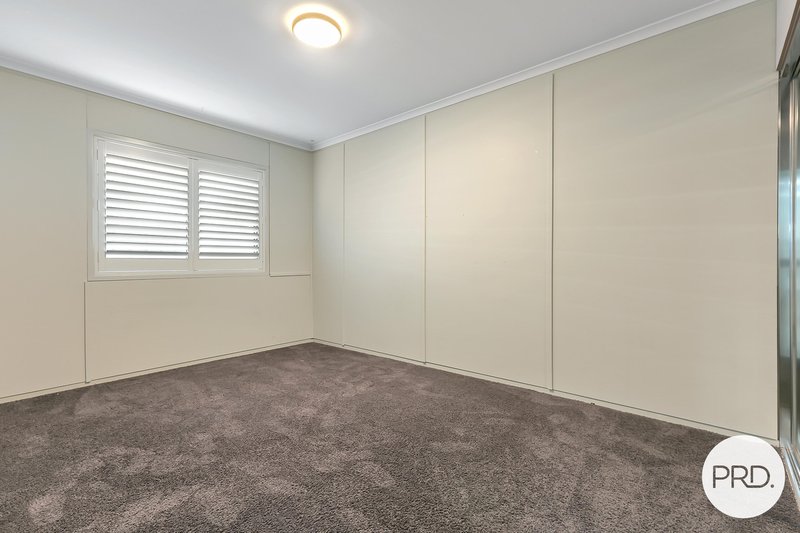 Photo - 8 Siltstone Avenue, Horsley NSW 2530 - Image 9