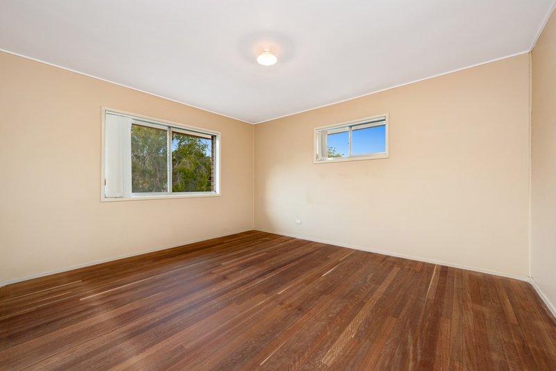 Photo - 8 Silvertop Street, Keperra QLD 4054 - Image 7