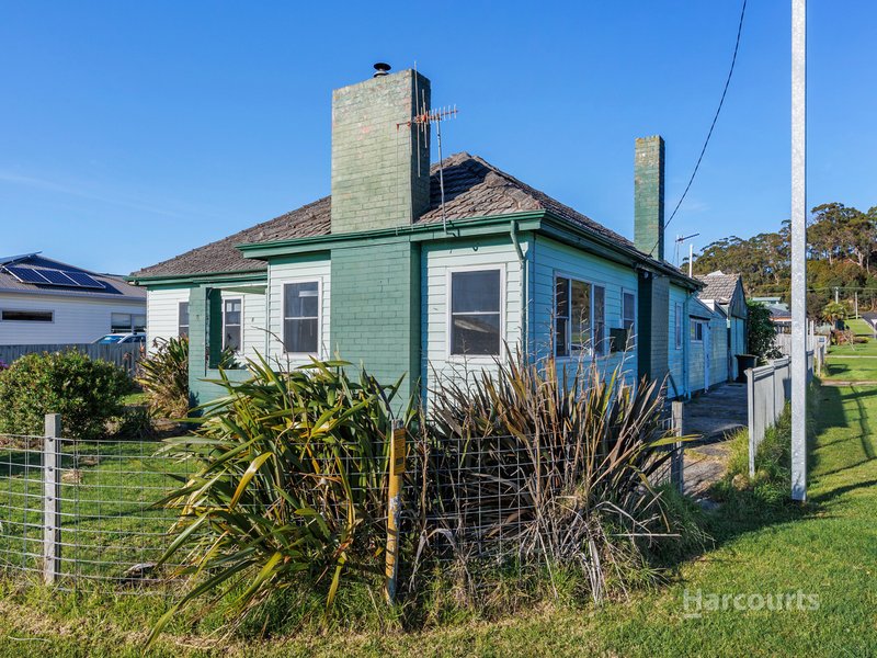 Photo - 8 Simpson Street, Somerset TAS 7322 - Image 1