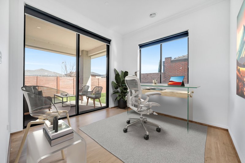 Photo - 8 Sincere Way, Clyde VIC 3978 - Image 14