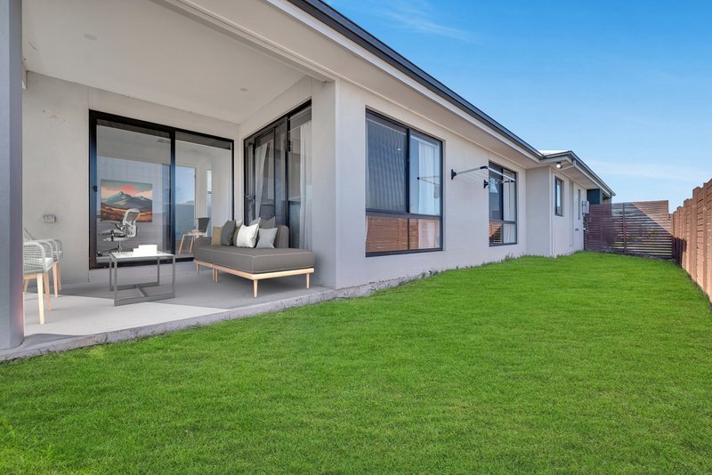Photo - 8 Sincere Way, Clyde VIC 3978 - Image 16