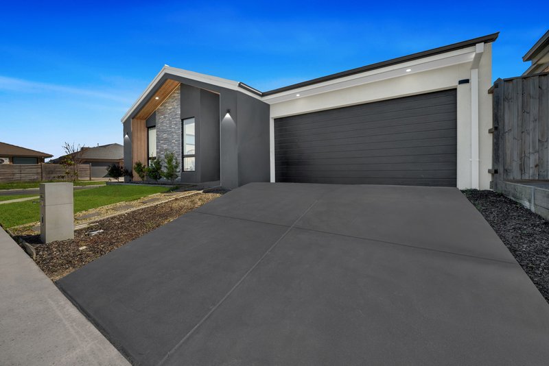 Photo - 8 Sincere Way, Clyde VIC 3978 - Image 18