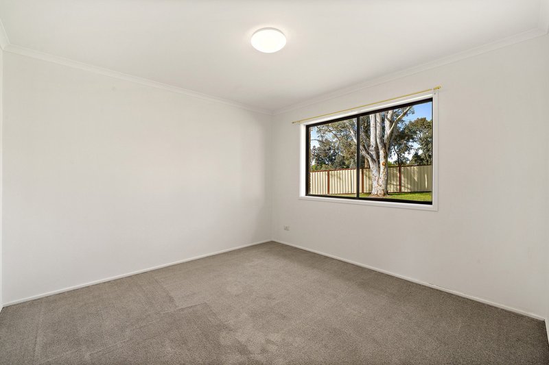 Photo - 8 Skertchly Place, Florey ACT 2615 - Image 8