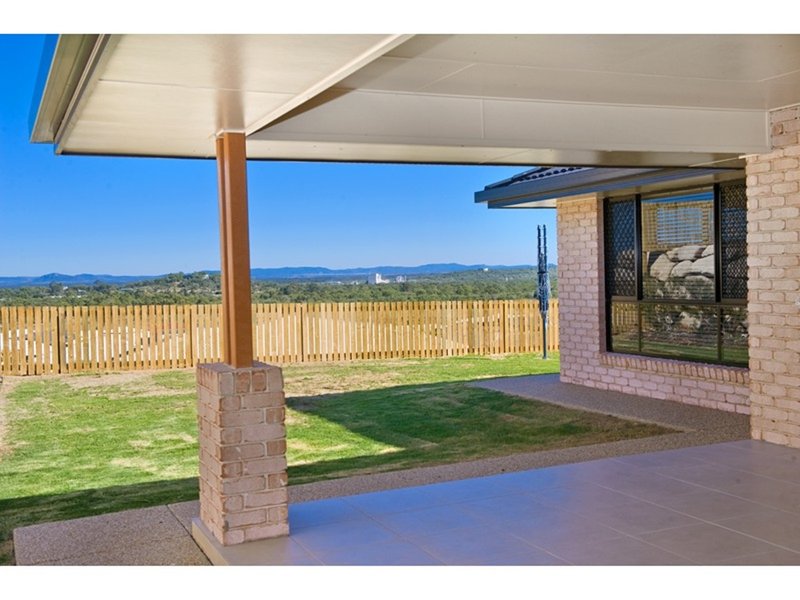 Photo - 8 Skyline Drive, Norman Gardens QLD 4701 - Image 5