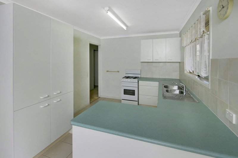 Photo - 8 Sloop Street, Manly West QLD 4179 - Image 6