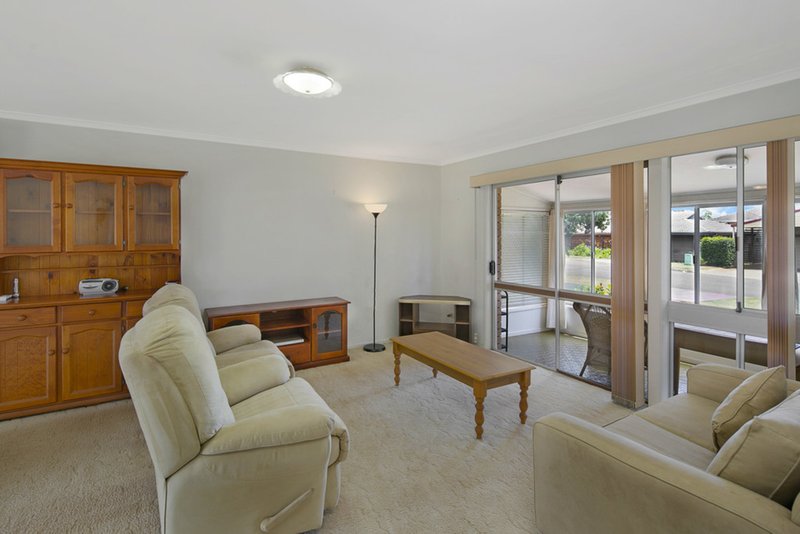 Photo - 8 Sloop Street, Manly West QLD 4179 - Image 10