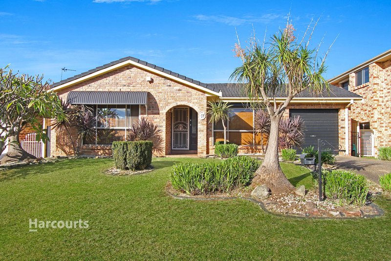 8 Smith Avenue, Albion Park NSW 2527