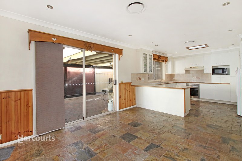 Photo - 8 Smith Avenue, Albion Park NSW 2527 - Image 4