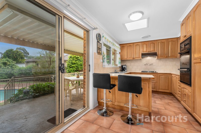 Photo - 8 Smithfield Square, Wantirna VIC 3152 - Image 2