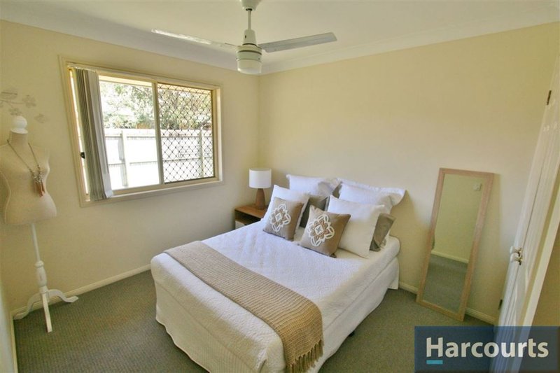 Photo - 8 Smout Crt , Sandstone Point QLD 4511 - Image 6