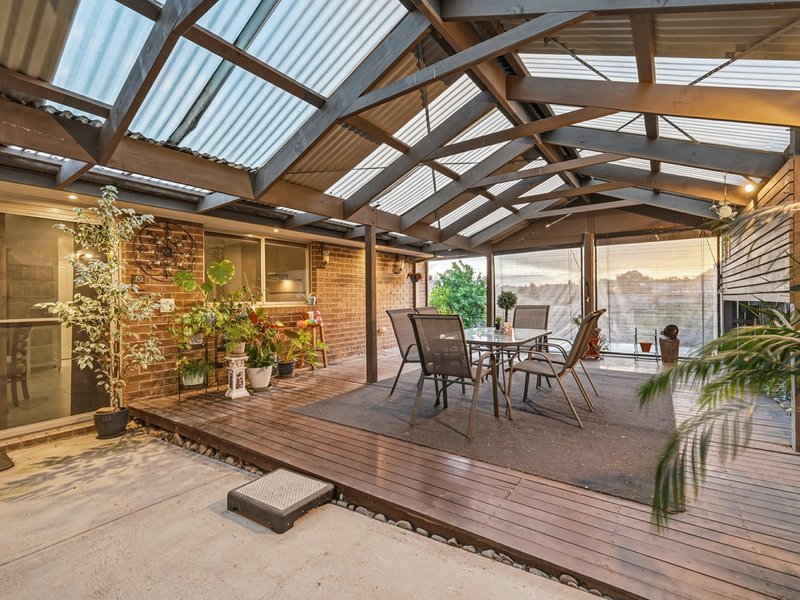Photo - 8 Snow Gum Court, Pakenham VIC 3810 - Image 16