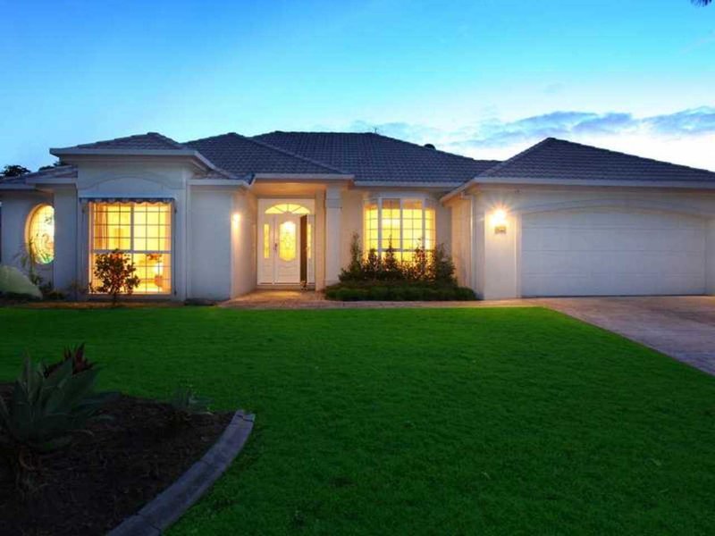 Photo - 8 Society Court, Pacific Pines QLD 4211 - Image 13