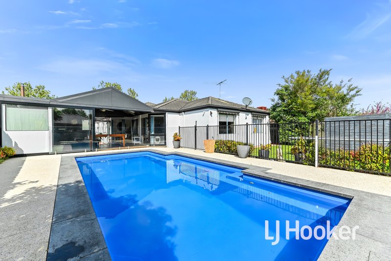 Photo - 8 Somerset Court, Narre Warren South VIC 3805 - Image 14