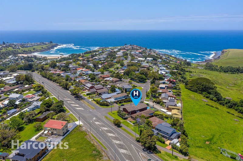 Photo - 8 South Kiama Drive, Kiama Heights NSW 2533 - Image 2