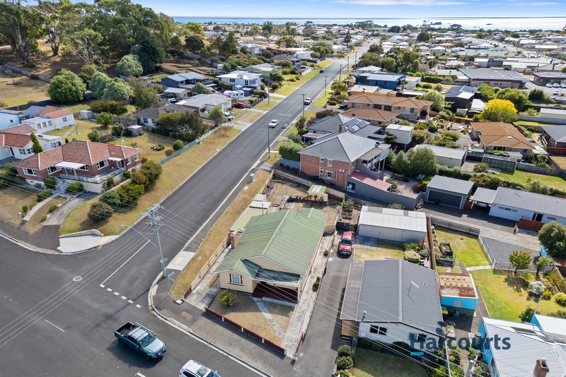 Photo - 8 South Road, West Ulverstone TAS 7315 - Image 17