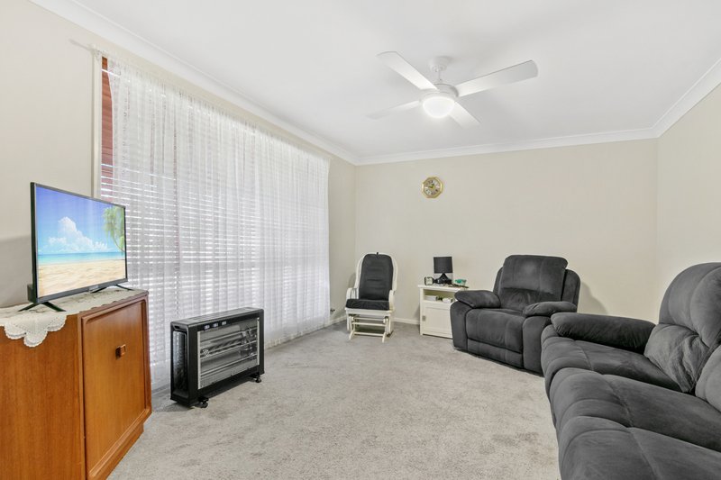 Photo - 8 Spencer Street, Mannering Park NSW 2259 - Image 7