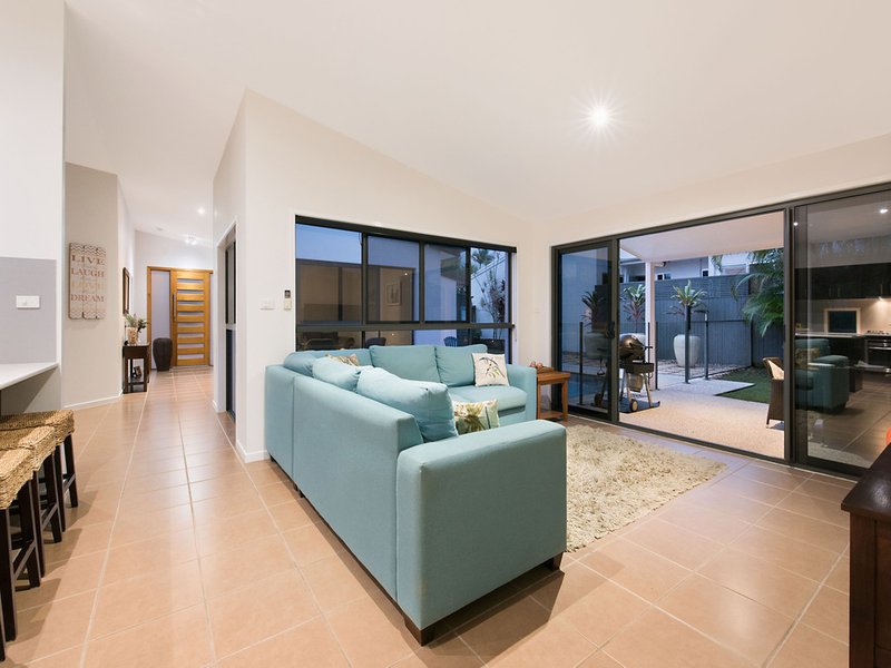 Photo - 8 Springbrook Grove, Buderim QLD 4556 - Image 5