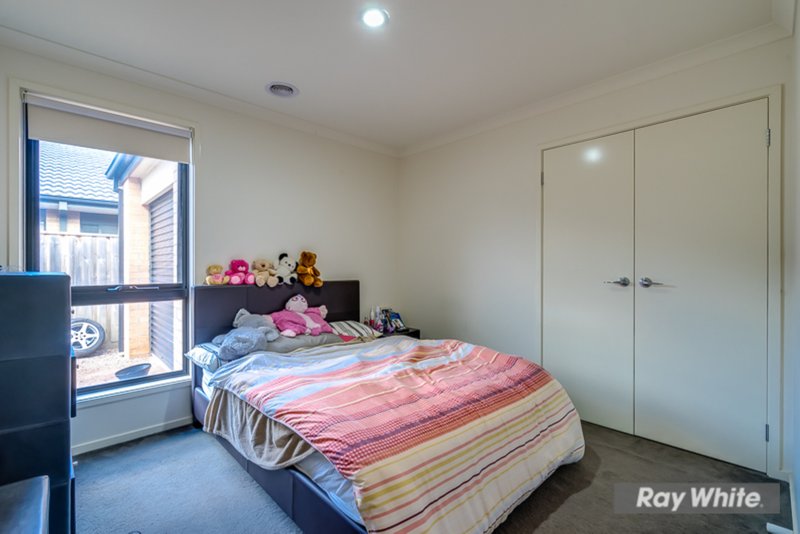 Photo - 8 Springleaf Road, Tarneit VIC 3029 - Image 6