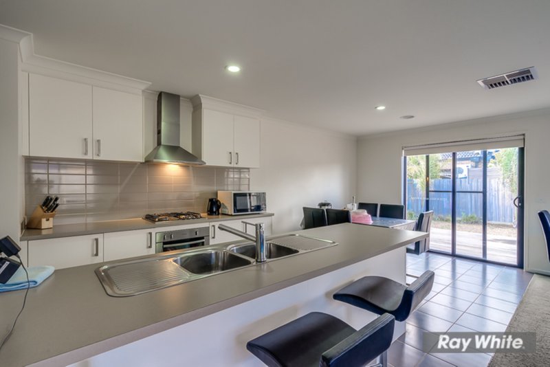 Photo - 8 Springleaf Road, Tarneit VIC 3029 - Image 11