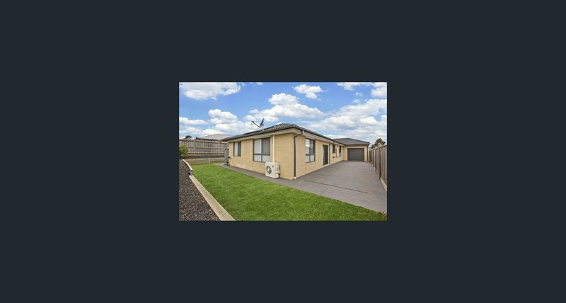 Photo - 8 Springridge Boulevard, Wallan VIC 3756 - Image 9