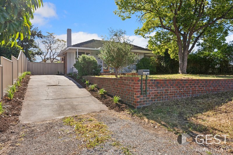 Photo - 8 Sproxton Way, Embleton WA 6062 - Image 3