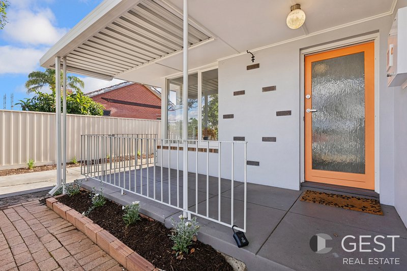 Photo - 8 Sproxton Way, Embleton WA 6062 - Image 5
