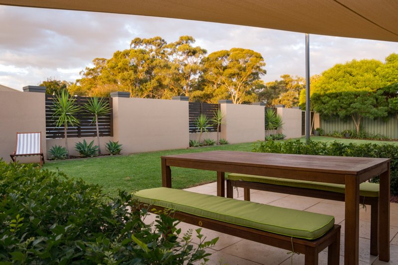 Photo - 8 St Andrews Drive, Dubbo NSW 2830 - Image 4