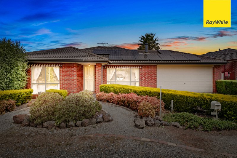 8 Staton Crescent, Melton West VIC 3337