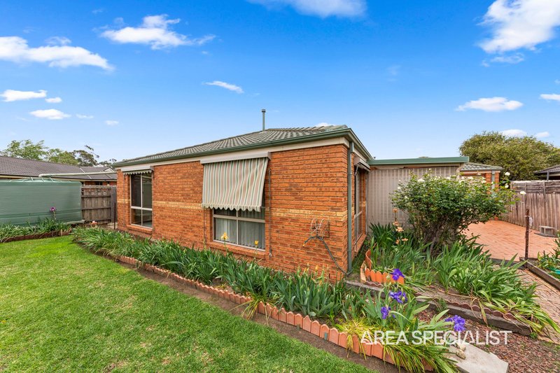 Photo - 8 Stella Place, Pakenham VIC 3810 - Image 13