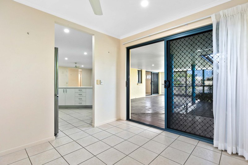 Photo - 8 Stevens Close, Kawungan QLD 4655 - Image 6