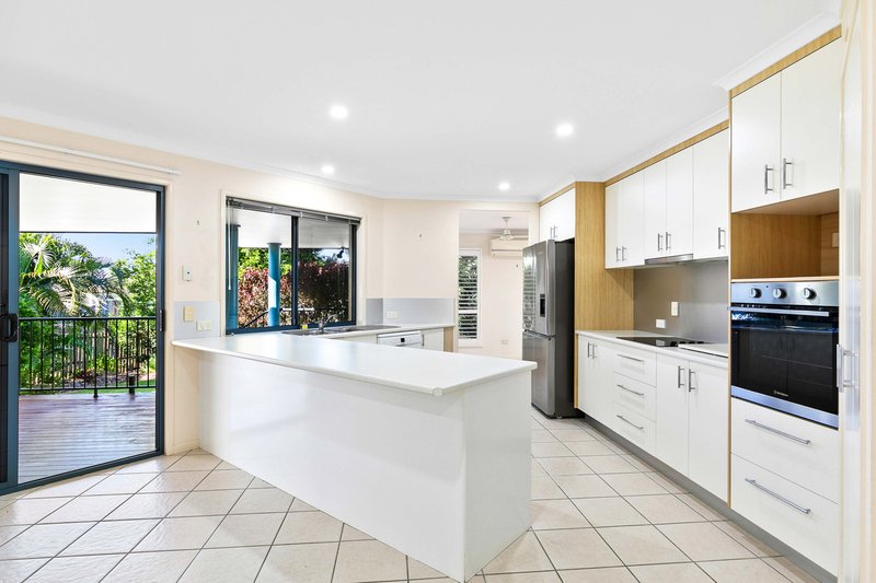 Photo - 8 Stevens Close, Kawungan QLD 4655 - Image 8