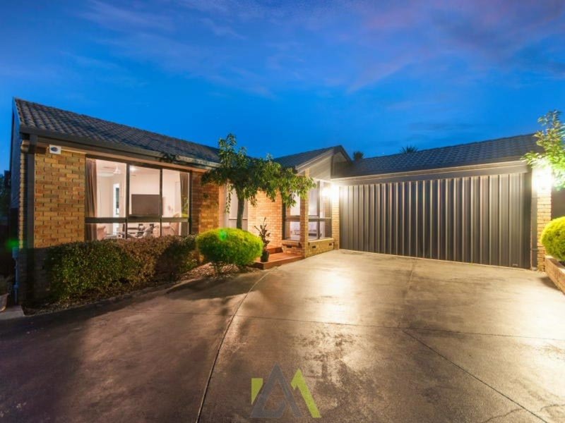 8 Stevens Road, Langwarrin VIC 3910