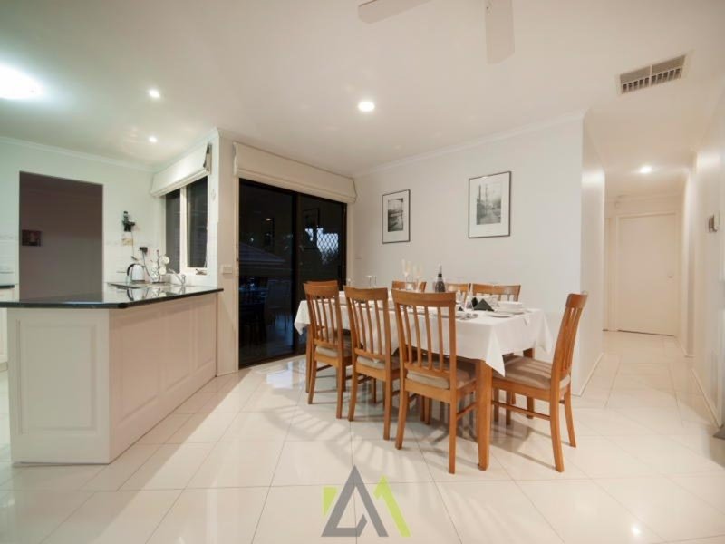 Photo - 8 Stevens Road, Langwarrin VIC 3910 - Image 3