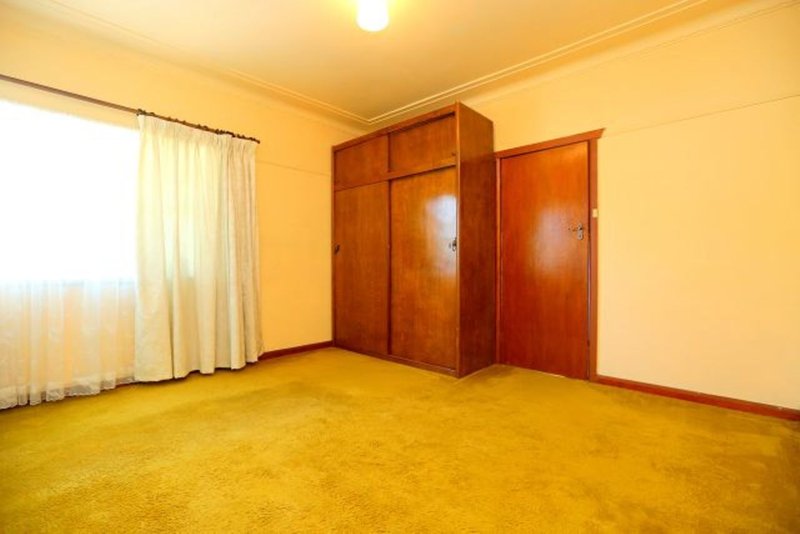 Photo - 8 Stevens Street, Panania NSW 2213 - Image 6