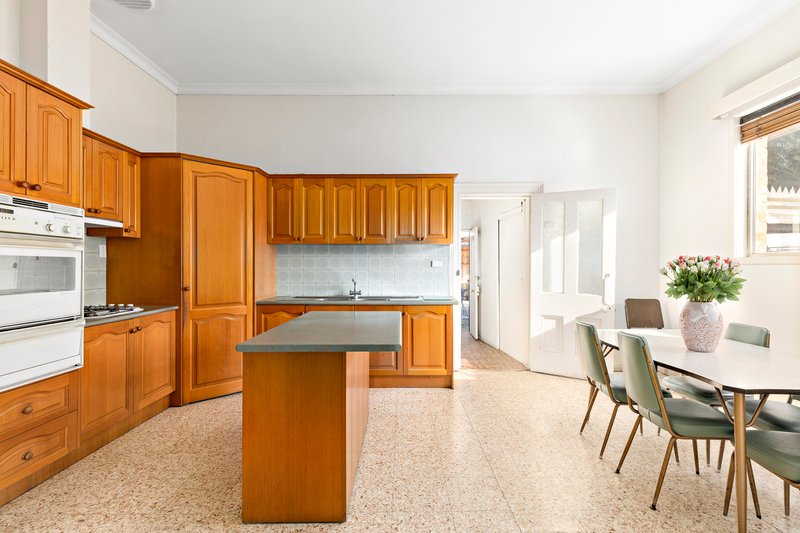 Photo - 8 Stewart Street, Brunswick VIC 3056 - Image 7