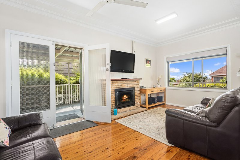 Photo - 8 Stillness Road, Figtree NSW 2525 - Image 4