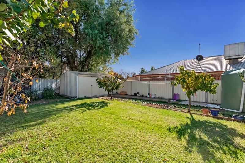 Photo - 8 Stockdale Court, Mildura VIC 3500 - Image 11