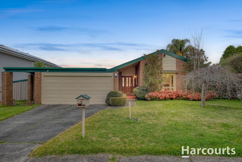 8 Stockmans Drive, Vermont South VIC 3133