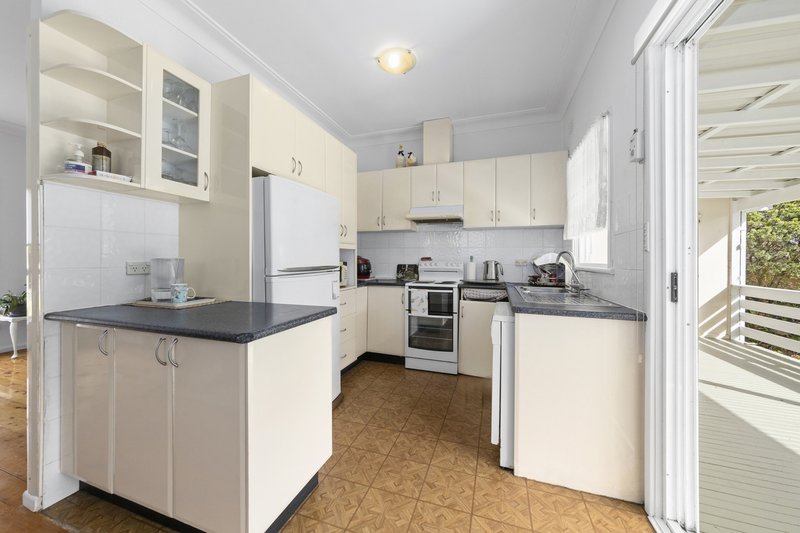 Photo - 8 Stonehaven Road, Mount Colah NSW 2079 - Image 4