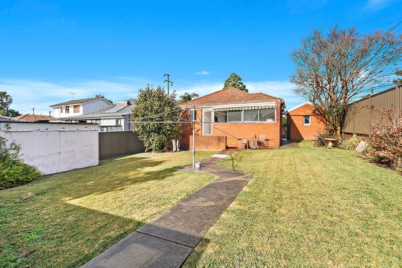 Photo - 8 Stoney Creek Road, Beverly Hills NSW 2209 - Image 6