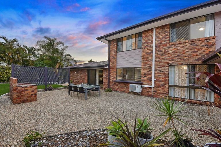 Photo - 8 Stonycroft Street, Aspley QLD 4034 - Image 2