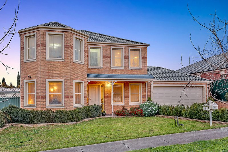 8 Strathallan Grove, Craigieburn VIC 3064