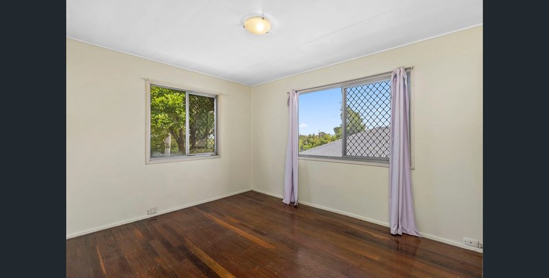 Photo - 8 Stratheden Street, Darra QLD 4076 - Image 5