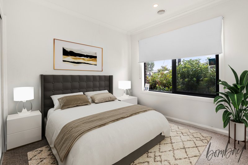 Photo - 8 Streamside Drive, Craigieburn VIC 3064 - Image 8
