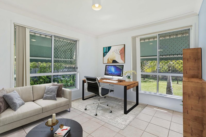 Photo - 8 Styer Circuit, Burleigh Waters QLD 4220 - Image 7