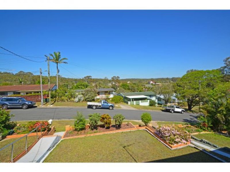 Photo - 8 Suncroft Street, Mount Gravatt QLD 4122 - Image 2